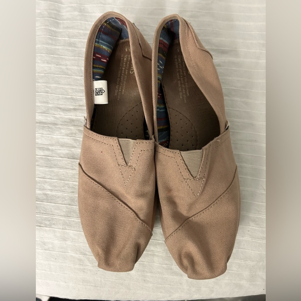 TOMS Shoes Womens Alpargata Slip On Beige Canvas Casual Comfort 10001379 Sz 9.5